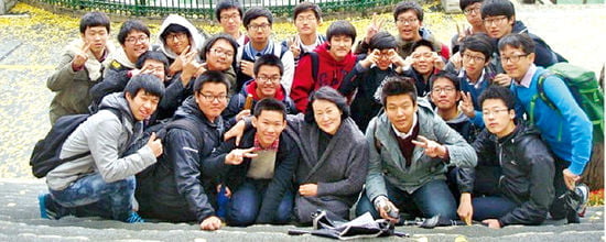 '생글왔어요 선생님'…"학생들이 제 말투 흉내내요"