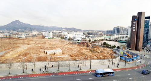 학교 근처 호텔 건립은 옳을까요?
