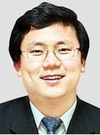 신개발은행은 '브릭스판 IMF'…세계경제질서 재편 신호