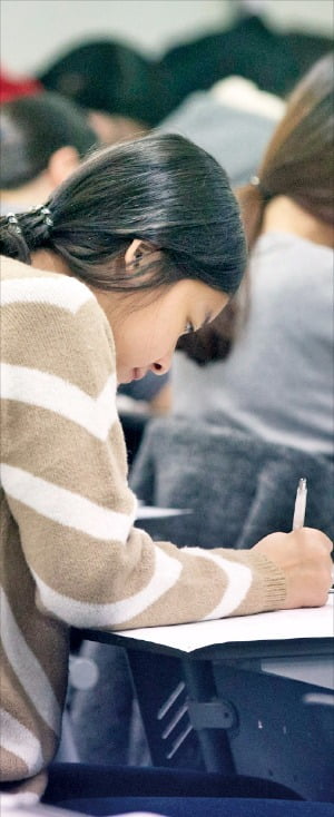 표·그래프 추세와 두 변수간의 관계파악에 집중해야