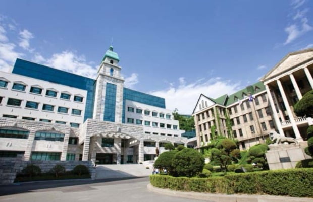 "내신·수능 최저기준 반영 안해 합격 점수와 경쟁률이 높아요"