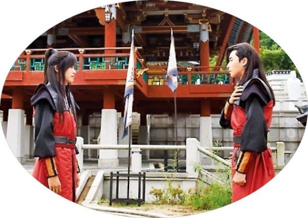 김동리 화랑의 《후예》