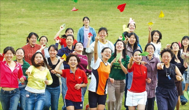 공감이 중요한 디지털 시대에선 여성 역할이 커요