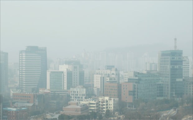 '퍼주기식' 재정정책은 결국 미래세대의 빚으로 돌아오죠
