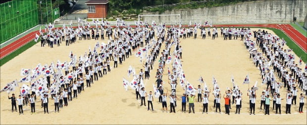 '사십둘'은 어색한 수 읽기죠