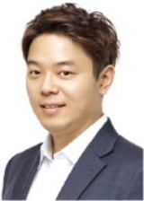 "자신의 생각을 입체적으로 사유해 창의적으로 전달할 수 있어야 다각도의 비교"
