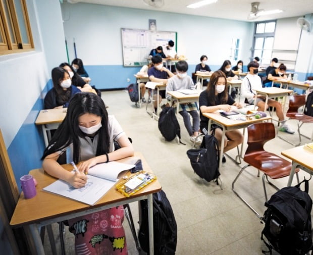 고1,2 국어는 고전 시가와 소설 정리…수학 선행학습을