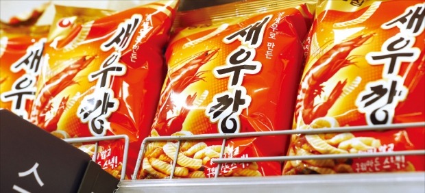 담백하고 감칠맛 나는 새우깡의 비밀은…