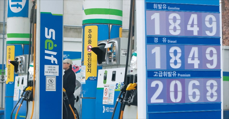'시장효율 vs 물가안정' 경제엔 무엇이 득일까