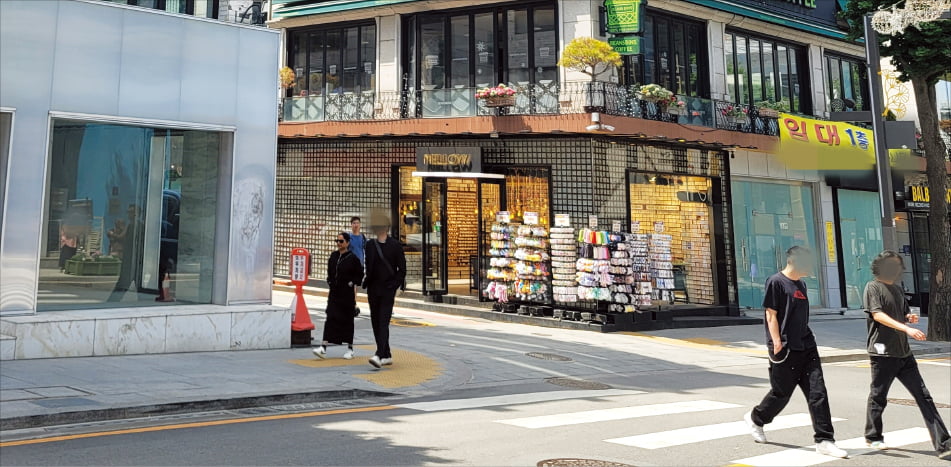 20년치 월세 600억 일시불 긁은 애플, 그후 가로수길에 닥친 비극